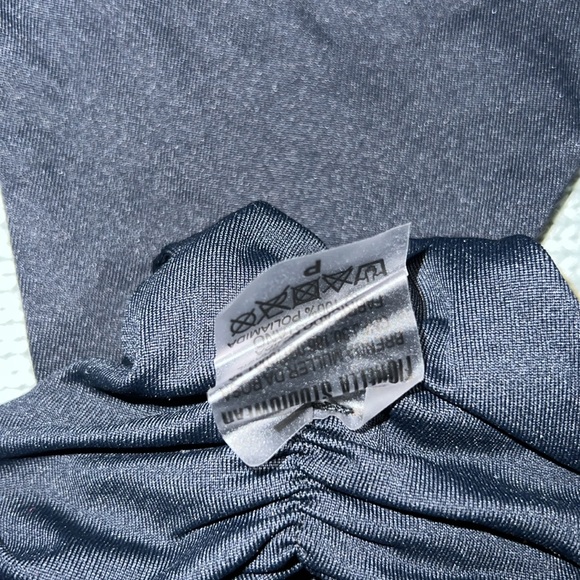 black fiorella small - Picture 3 of 3